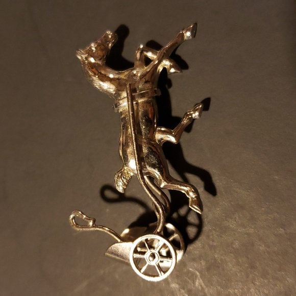 Horse and Chariot Sterling Silver Pin - Vintage - Picture 6 of 11